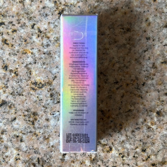 Moisturizing Lip Oil - still in original packaging, never been opened or used! - Picture 3 of 4